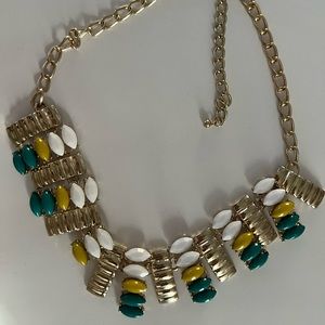 New York and Company Necklace